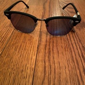 Frye and Co Sunglasses